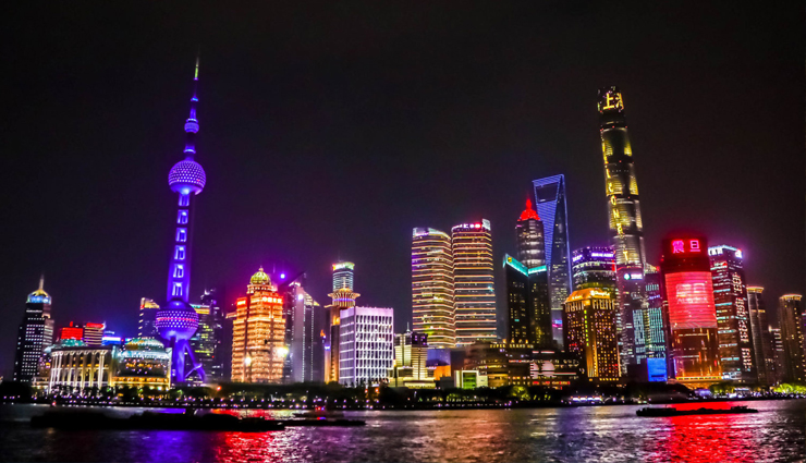 shanghai,places to visit in shanghai,shanghai tourism,tourist places in shanghai,the bund,propaganda poster art centre,qibao,fuxing park,huangpu,lujiazui skyline,m50,travel,holidays,travel guide