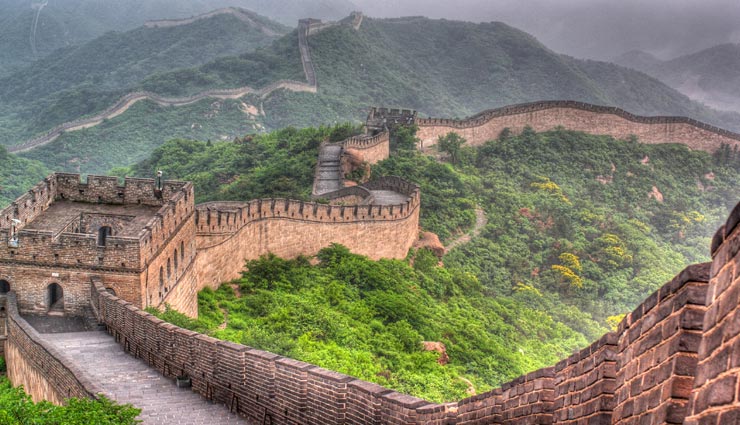 दुनिया का सबसे लंबा कब्रिस्तान है चीन की विशाल दीवार, दफन है कई मजदूर, जानें इसके अन्य रोचक तथ्य