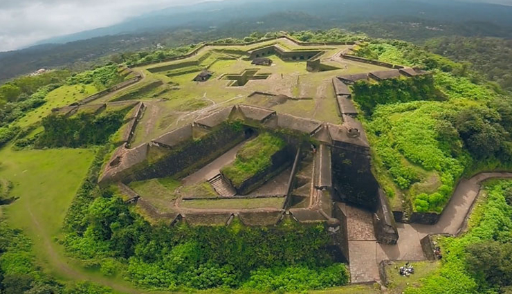 hassan karnataka,tourist places in hassan karnataka,karnataka tourism,holidays,travel guide,travel tips