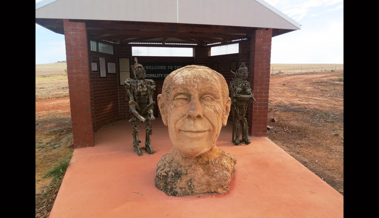 smallest countries in the world,countries with very less area,countries in the world,palau,niue,the principality of hutt river,tuvalu,the principality of seborga