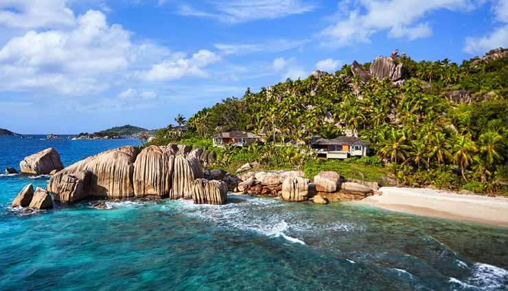 beautiful tropical island,best tropical island,the seychelles,the maldives,ko lipe,bali and the gili islands,fiji,tahiti,big island hawaii,the cook islands,curacao,the perhentian islands,travel,holidays,travel guide,travel tips