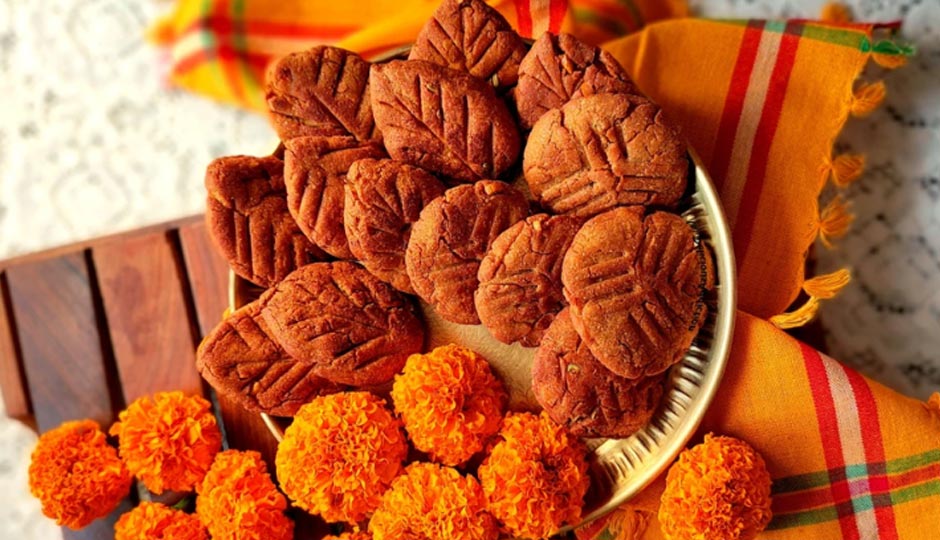 Traditional Sweet Thekua Recipe