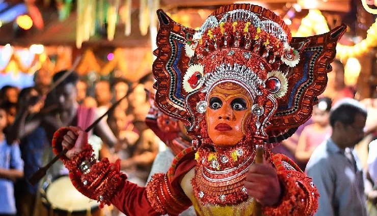 kerala tourism,god own country,kerala travel,tropical paradise kerala,kerala gardens,kerala fruits,kerala nature tours,kerala vacation,kerala sightseeing,kerala experiences