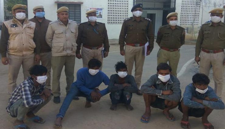झुंझुनूं : बर्तन बेचने के नाम पर करते थे सूने मकानों की रेकी, पुलिस ने पकडे 6 आरोपी