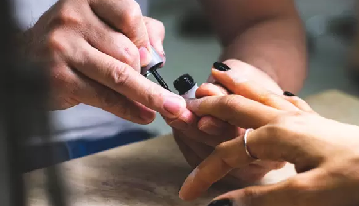 nail polish longevity tips,making nail polish last longer,extend nail polish wear time,prolonging nail polish lifespan,tips for lasting nail polish,nail polish durability tricks,maximizing nail polish lifespan,pro-longevity nail polish tips,preserving nail polish appearance,enhancing nail polish longevity,nail polish maintenance hacks,increasing nail polish wear time,tips for long-lasting manicure,sustaining nail polish color,nail polish preservation methods