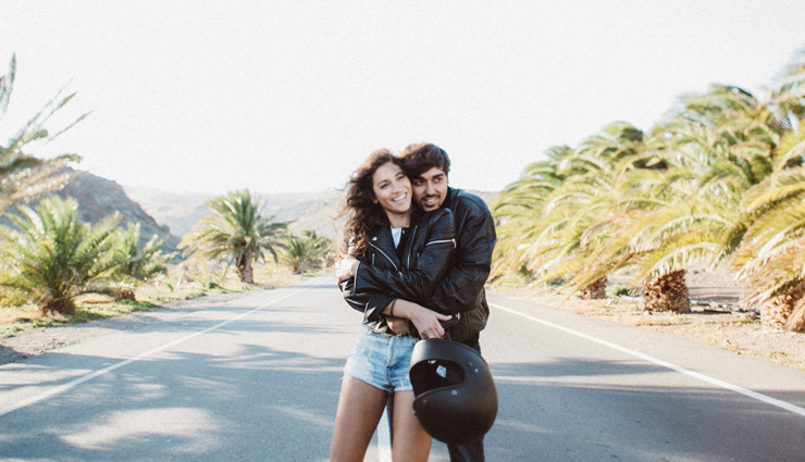 आपके खिलखिलाते जीवन को बर्बाद कर सकती है ये बातें, जानें और संभलकर रहें