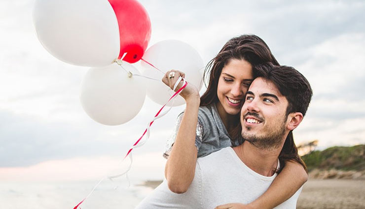 5 Things Men Wants You To Wear in Bed