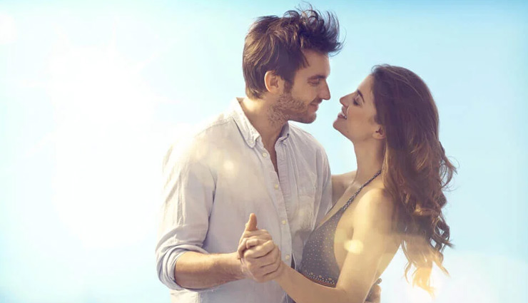 पति की इन 5 आदतों से पत्नी को होती है चिड, बनती है रिश्तों में दरार की वजह 