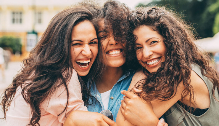 how to be funny,steps to become funnier,how to make people laugh,tips for being humorous,becoming a funny person,how to be more charming and humorous,how to improve your sense of humor,ways to be loved for your humor,learn to be funny