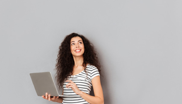 signs people thinking about you,person tips