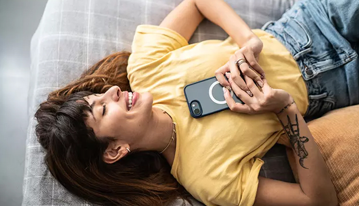 signs you cant stop thinking about someone,why cant i stop thinking about them,constantly thinking about someone,signs youre obsessed with someone,psychological reasons you cant stop thinking about someone,what it means when you cant get someone off your mind,signs of deep attraction,emotional attachment signs,thinking about someone too much,how to stop thinking about someone