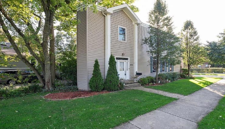 इस दो बेडरूम वाले पतले से घर की कीमत आपके होश उड़ा देगी