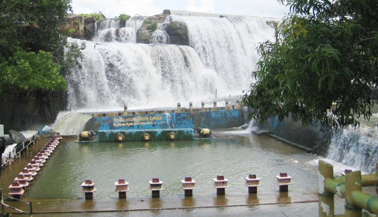 waterfalls in tamil nadu,best waterfalls to visit in tamil nadu,tamil nadu waterfalls list,waterfalls near coimbatore,courtallam waterfalls,monkey waterfalls,agaya gangai waterfalls,siruvani waterfalls,agasthiyar waterfalls,kodiveri waterfalls,thirumoorthy waterfalls,kumbakarai waterfalls,hogenakkal waterfalls,thirparappu waterfalls,top waterfalls in tamil nadu,must-visit waterfalls in tamil nadu