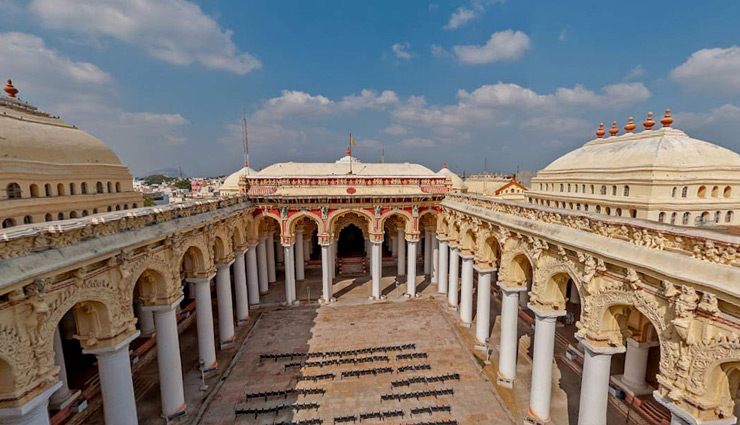 madurai tourist attractions,best places in madurai,madurai sightseeing spots,must-visit locations in madurai,famous landmarks in madurai,exploring madurai,tamil nadu,madurai historical sites,top tourist spots in madurai,madurai travel guide,madurai points of interest,madurai temples,meenakshi amman temple,historical sites in madurai,madurai cultural attractions,madurai local markets,madurai architecture,thirumalai nayakkar palace,gandhi memorial museum madurai,madurai art and crafts,madurai religious landmarks,madurai city tour,madurai festivals and events,madurai shopping destinations,madurai photography spots,family-friendly places in madurai,मदुरई पर्यटन स्थल,मदुरई के धार्मिक स्थल,मदुरई दर्शनीय स्थल,मदुरई के तीर्थ स्थल,मदुरई के प्रमुख स्थान,मदुरई स्थानीय बाजार,मदुरई के ऐतिहासिक स्थल,मदुरई यात्रा गाइड,मदुरई के धार्मिक धरोहर,मदुरई की कला और शिल्पकला