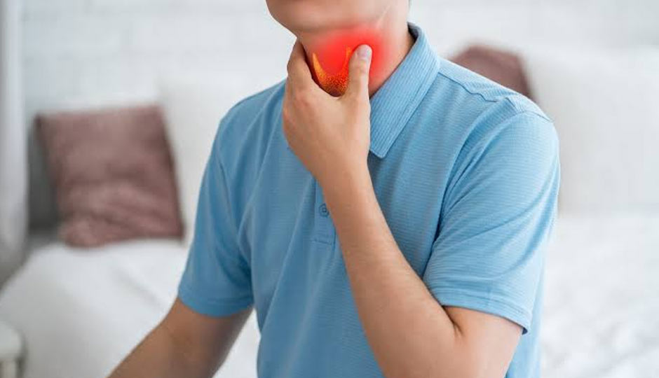 10 Effective Home Remedies to Treat Throat Pain
