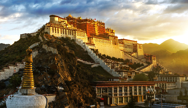 darjeeling activities,things to do in darjeeling,darjeeling attractions,darjeeling sightseeing,darjeeling experiences,explore darjeeling,top activities darjeeling,must-do in darjeeling,darjeeling adventure activities,darjeeling tourist spots,darjeeling outdoor adventures,darjeeling local attractions,darjeeling cultural experiences,darjeeling day trips,unique experiences in darjeeling,darjeeling nature activities,darjeeling mountain views,darjeeling heritage tours,darjeeling adventure sports,darjeeling hill station activities