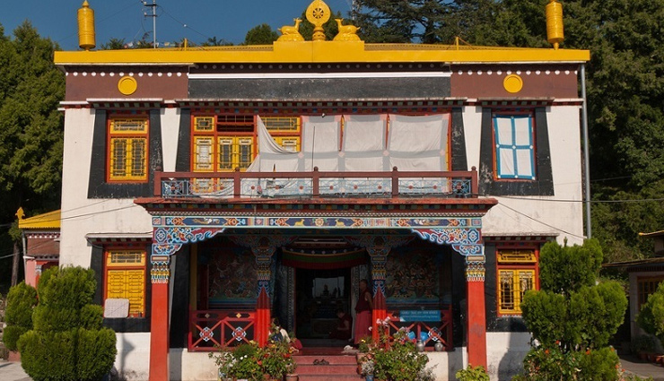 mussoorie,mussoorie travel,holidays in mussoorie,best time to visit in mussoorie,tourist destinations in mussoorie,mussoorie travel guide