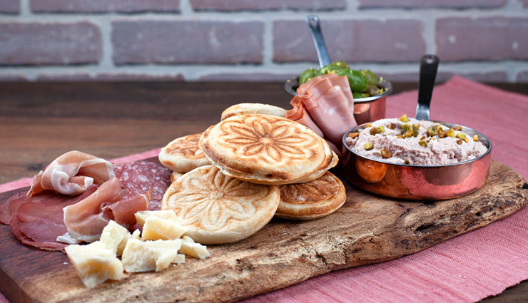 tigelle,tigelle snack recipe,snack recipe,amazing snack recipe,recipe,tea time recipe