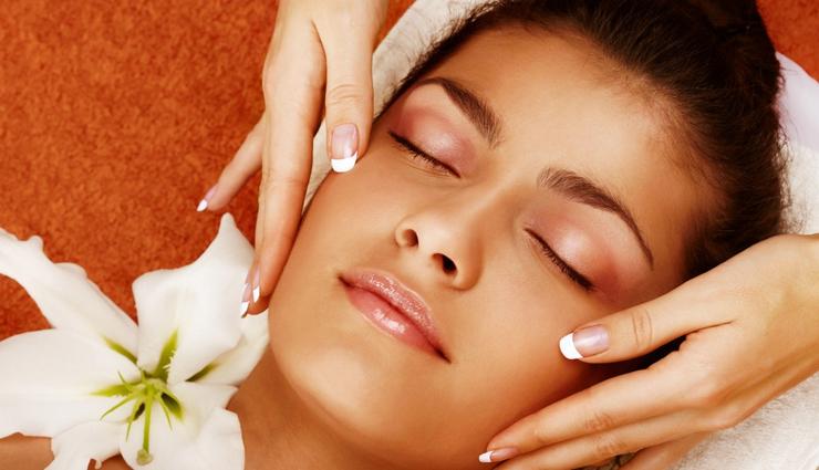 sandalwood,sandalwood for glowing skin,benefits of sandalwood for glowing skin,beauty benefits of sandalwood for glowing skin,beauty,skin care tips,beauty tips,quick beauty tips