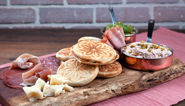 italian street foods,italian street foods in venice,venice tourism,holidays,travel