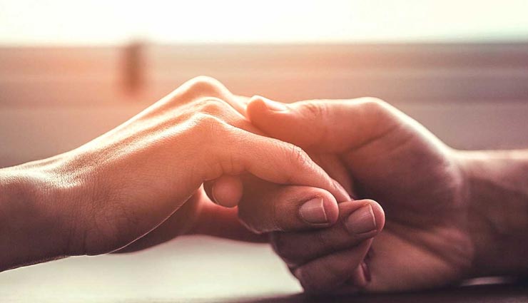 astrology tips,astrology tips in hindi,lack of money,bad habits,habits of money loss