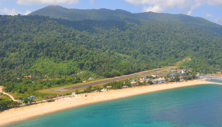 risky landing,10 most risky landing,world most risky landing,airport,travel