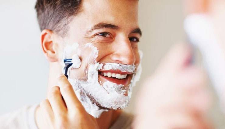 शेविंग के बाद होती है त्वचा संबंधी परेशानी, बचें इन गलत आदतों से shaving tips,mens tips,mens beauty tips,skin issues