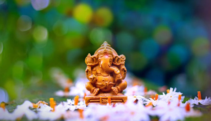 Ganesh Chaturthi 2018 : गणेश चतुर्थी के पावन पर्व पर मनचाही मुराद पूरी करने के लिए करें ये 6 उपाय