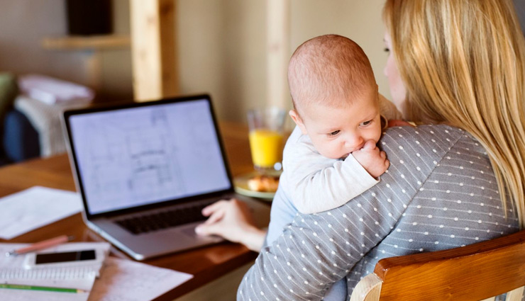 कामकाजी महिलाओं पर होती है दोहरी जिम्मेदारी, इस तरह रखें अपने बच्चों को खुश 