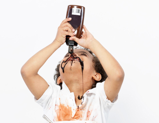 कपड़ो पर लगे अलग अलग धब्बो को छुड़ाने मे उपुयक्त घरेलू उपाए 