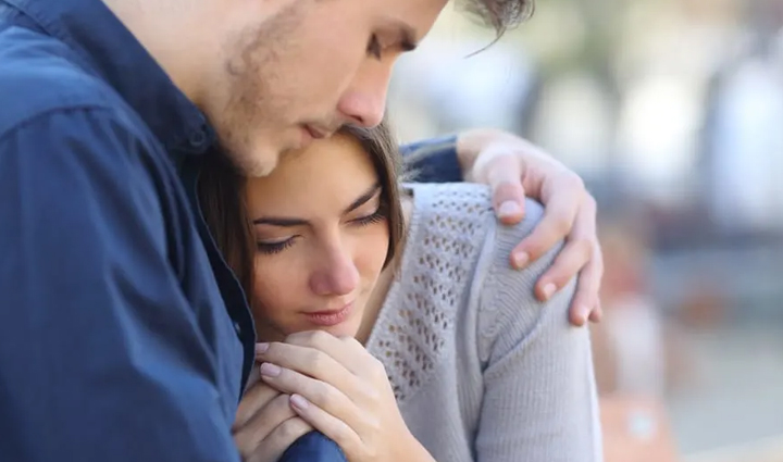 major tips to help you connect with an emotionally unavailable man,mates and me,relationship tips