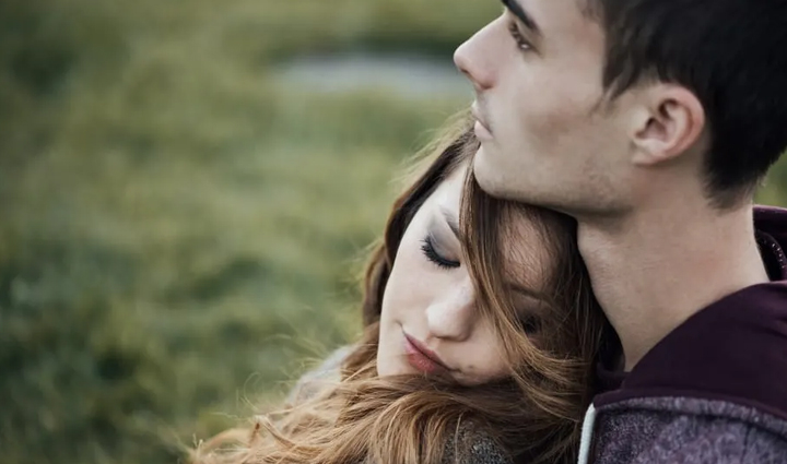 major tips to help you connect with an emotionally unavailable man,mates and me,relationship tips