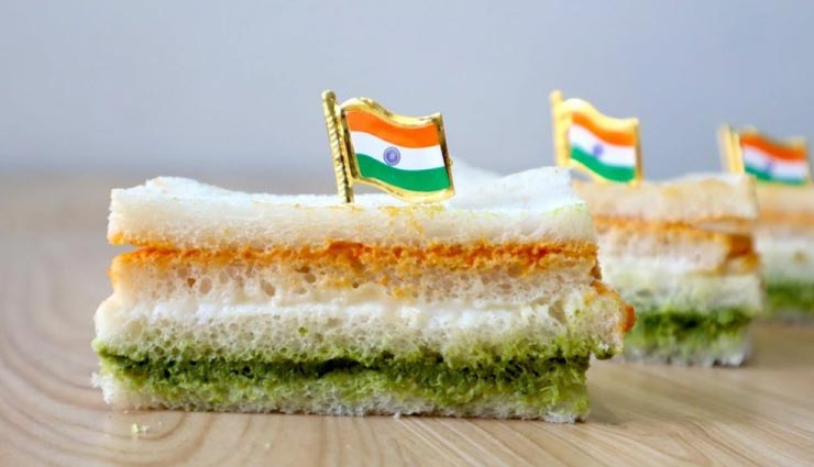गणतंत्र दिवस स्पेशल में बनाए तिरंगा सैंडविच, सभी को आएगा पसंद #Recipe 