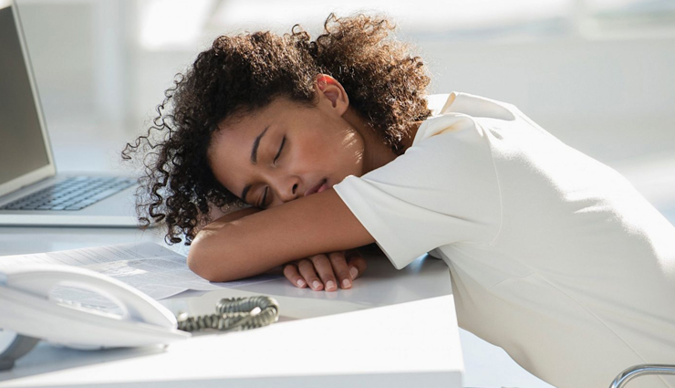 इन 7 तरीकों से मिनटों में दूर होगी आपकी थकान, आजमाते ही तुरंत मिलेगी एनर्जी