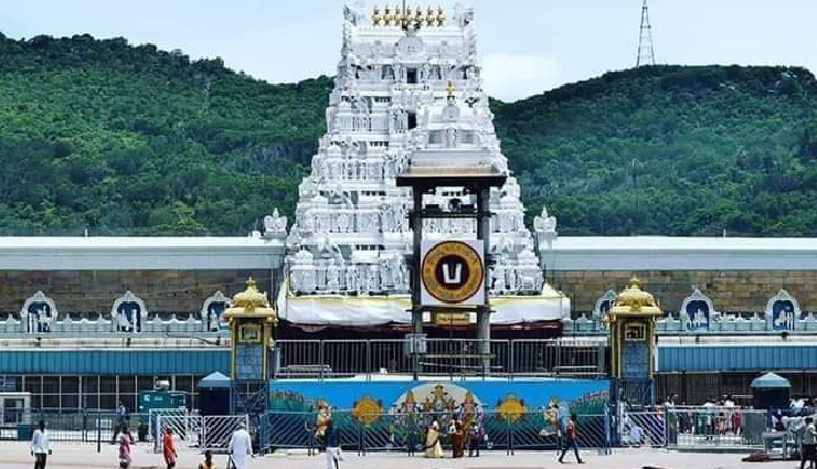 tirupati balaji temple,facts about tirupati temple,lord venkateshwara,tirupati temple mysteries,tirumala temple,divine facts tirupati,spiritual journey,temple secrets,tirupati pilgrimage,andhra pradesh temple facts