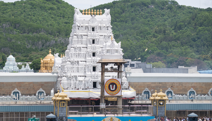 south india temples,explore temples in south india,temples of south india,temple tour south india,south indian temple architecture,spiritual journey south india,best temples to visit in south india,historical temples south india,south india temple exploration,top south indian temples,religious sites in south india,ancient temples of south india,must-visit temples south india,cultural heritage temples south india,south india temple tourism,pilgrimage sites in south india,temples in kerala and tamil nadu,iconic temples south india,south india temple itinerary,temple hopping in south india