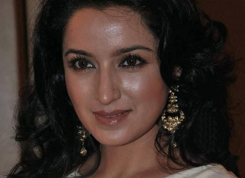 शादीशुदा होने के बावजूद इस 44 वर्षीय एक्ट्रेस को मिला शादी का प्रस्ताव, जवाब में मिली 'हाँ' bollywood,tisca chopra,marriage,tisca chopra photos,tisca chopra viral pics