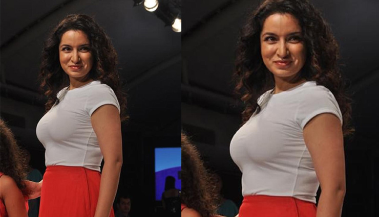 शादीशुदा होने के बावजूद इस 44 वर्षीय एक्ट्रेस को मिला शादी का प्रस्ताव, जवाब में मिली 'हाँ' bollywood,tisca chopra,marriage,tisca chopra photos,tisca chopra viral pics