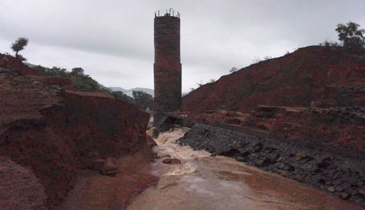मंत्री ने कहा केकड़ों की वजह से टूटा तिवारे डैम, 20 लोगों की हुई थी मौत