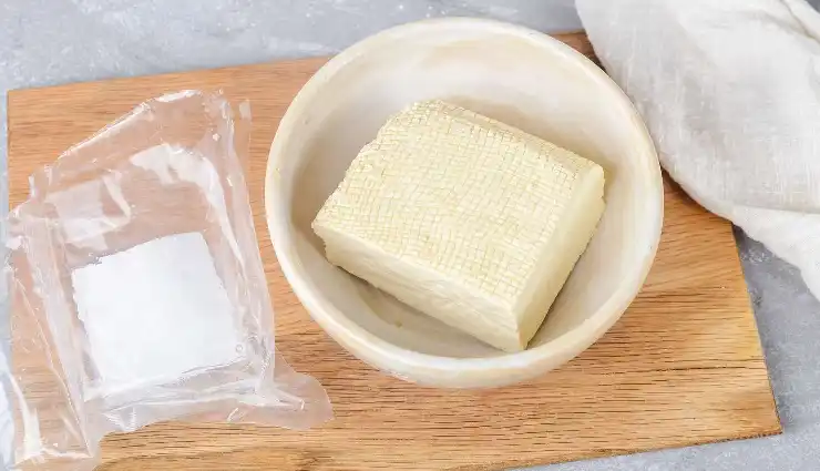 vegetarian protein sources,vegan protein foods,plant-based protein,high-protein vegetarian foods,protein for vegans,protein-rich diet,vegetarian nutrition,vegan nutrition,healthy protein options,plant protein benefits,protein for energy,vegetarian diet tips