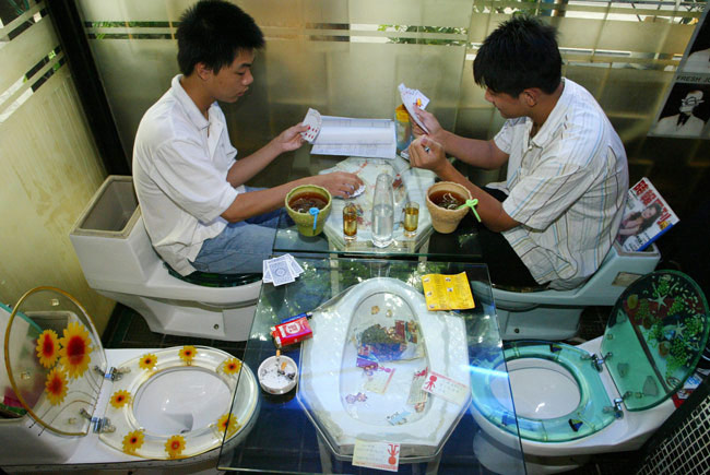 themed restaurants,world,holidays,travel