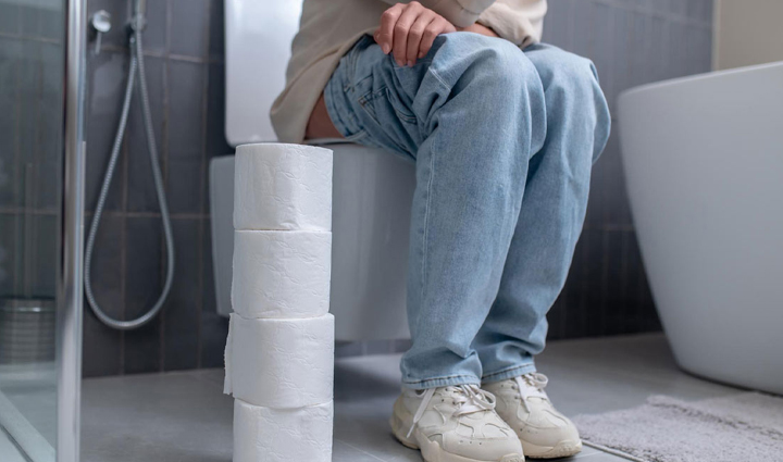 आरामदायक वेस्टर्न टॉयलेट हो सकता है सेहत के लिए नुकसानदायक, बनता हैं इन बिमारियों का कारण western toilet health risks,harmful effects of sitting toilets,toilet-related health issues,diseases caused by sitting toilets,impact of western toilets on health,health problems from comfortable toilets,toilet posture and health concerns,traditional vs. western toilet risks,bowel health and toilet choices,avoiding health problems with toilets,risks of using comfortable toilets,toilet-related health challenges,sitting toilet dangers,western toilet syndrome,impact of toilet design on health,toilet-associated health concerns,bathroom habits and well-being,optimal toilet posture,preventing diseases with proper toilets,toilet choices and overall health