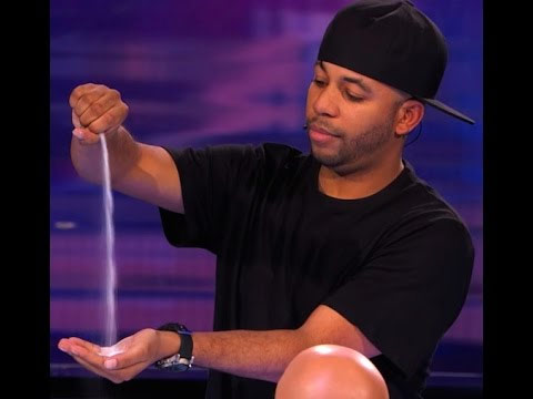 magicians that have created history,most famous magicians in the world,magicians around the world,harry houdini,david blaine,lance burton,tomas de la cruz,gopinath muthukad