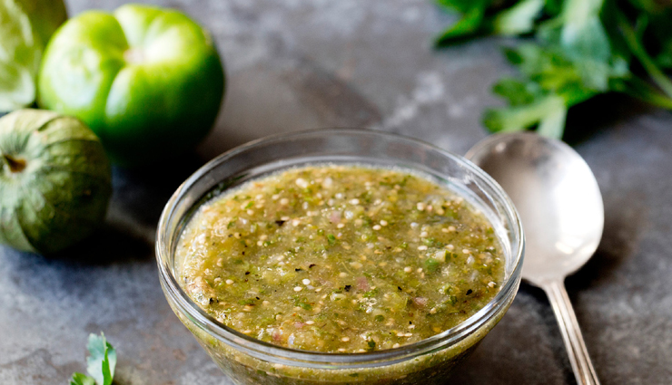 homemade tomatillo salsa recipe,healthy salsa recipe,flavorful salsa recipe,mexican tomatillo salsa,easy to make salsa,fresh tomatillo salsa,salsa verde recipe,spicy salsa recipe,gluten-free salsa,low-calorie salsa,vegan salsa recipe,summer salsa recipe,tex-mex tomatillo salsa,tangy salsa recipe,quick and easy salsa recipe