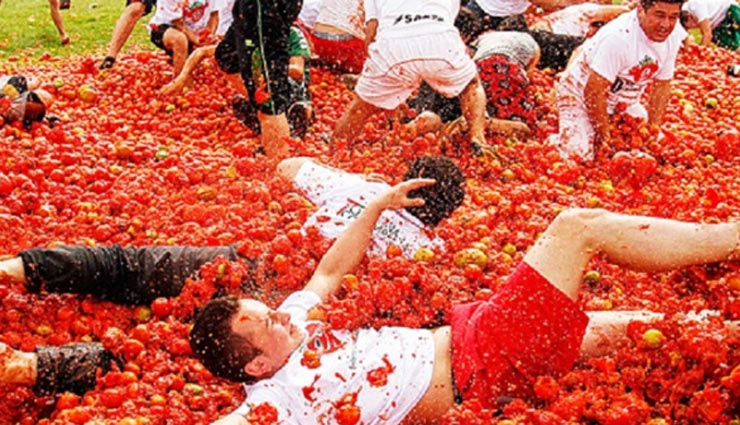 Holi 2018 : भारत के इन राज्यों में इस तरह खेली जाती है होली holi,holi 2018,types of holi,uttrakhand,mathura,bihar,haryana,bengal