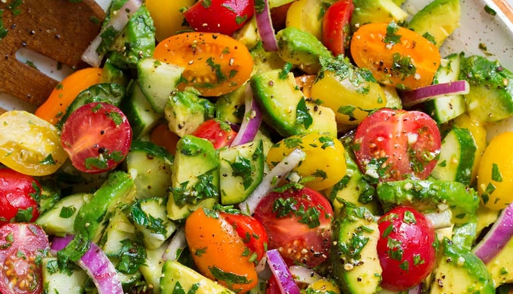 tomato avocado salad,tomato avocado salad recipe,hunger struck,food