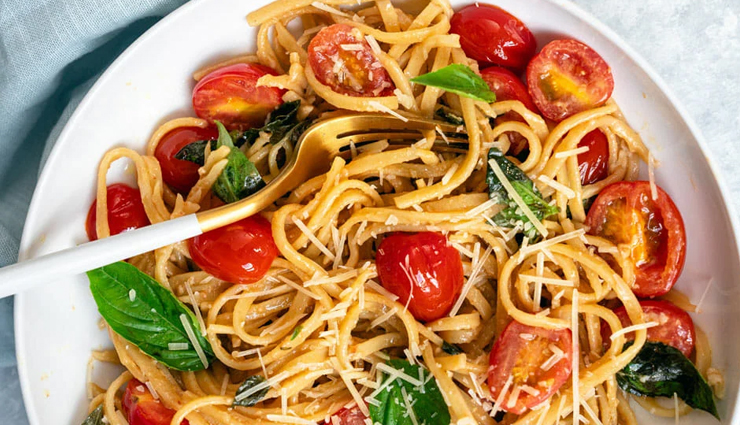 tomato basil pasta,basil pasta recipes,hunger struck,food,easy recipes