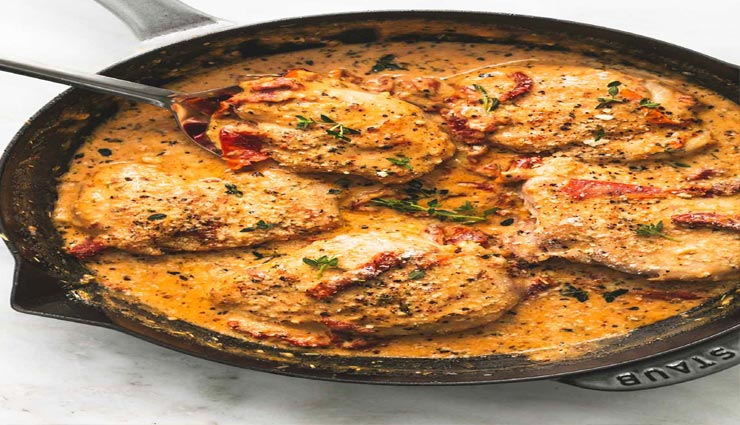 नॉनवेज पसंद करते हैं तो बनाए 'टोमैटो चिकन', फटाफट होता हैं तैयार #Recipe