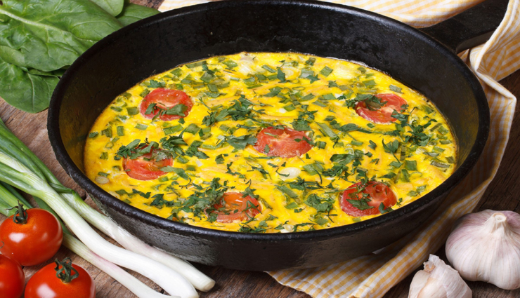 ब्रेकफास्ट के लिए बेहतरीन ऑप्शन हैं प्रोटीन से भरपूर टोमेटो ऑमलेट #Recipe 