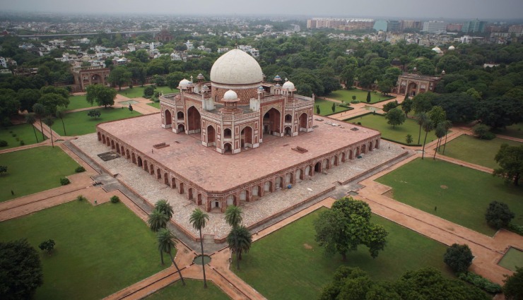 top heritage monuments in india,historical monuments india,best places to visit in india,indian cultural heritage sites,ancient indian architecture,famous monuments india,must-visit historical places india,ancient temples in india,indian heritage travel,cultural tourism india